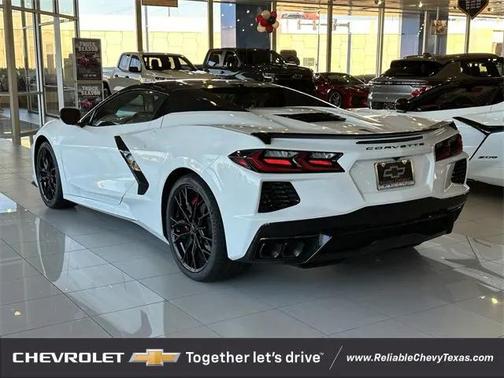 2026 Chevrolet Corvette Stingray w/2LT
