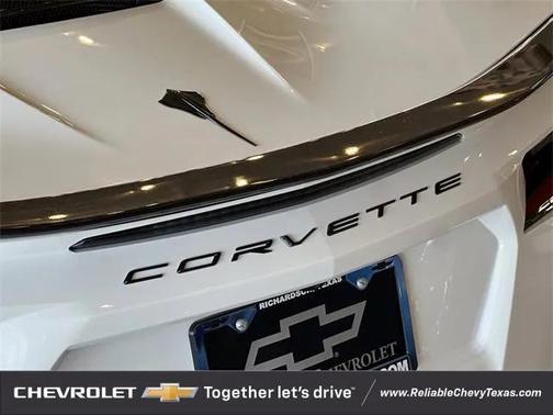 2026 Chevrolet Corvette Stingray w/2LT