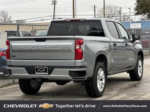 2025 Chevrolet Silverado 1500 Custom