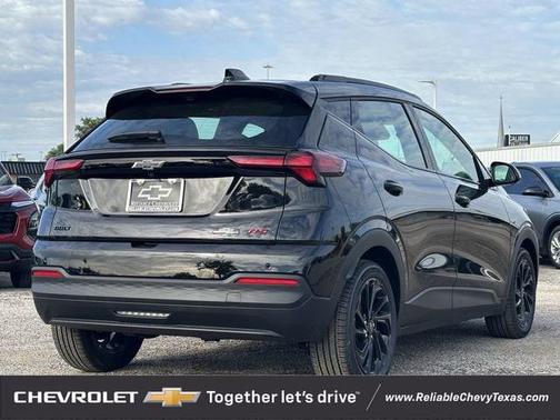 Mosaic Black Metallic 2027 Chevrolet Bolt RS FWD
