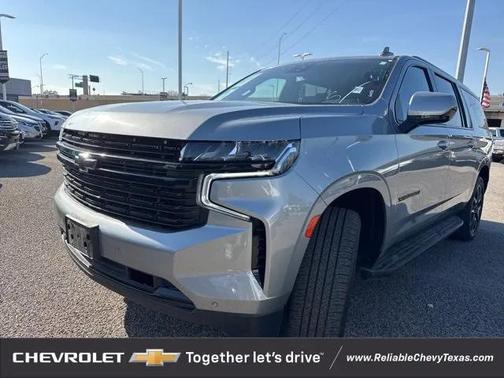 2024 Chevrolet Suburban RST