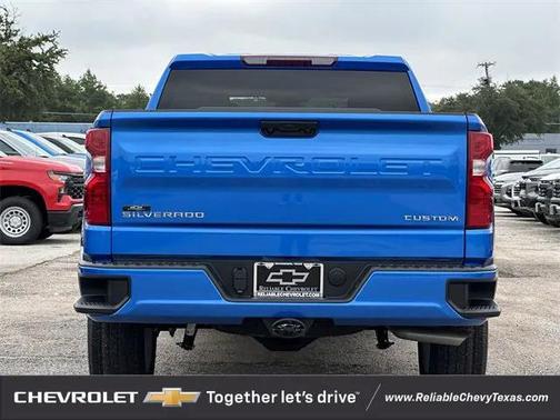 2025 Chevrolet Silverado 1500 Custom