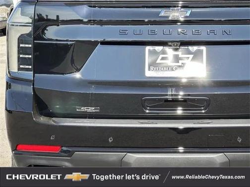 2026 Chevrolet Suburban Z71, 4WD