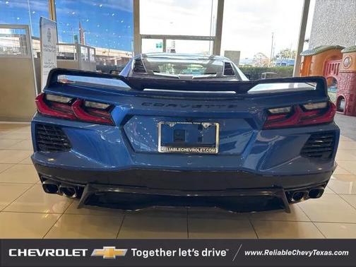 2023 Chevrolet Corvette Stingray w/1LT