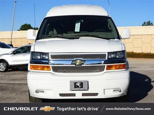 2025 Chevrolet Express 2500 RWD 2500 Extended Wheelbase WT