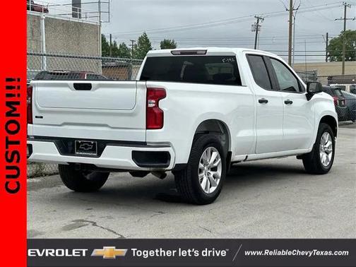 2022 Chevrolet Silverado 1500 Custom