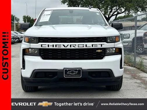 2022 Chevrolet Silverado 1500 Custom