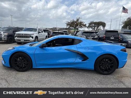 2024 Chevrolet Corvette Stingray w/2LT