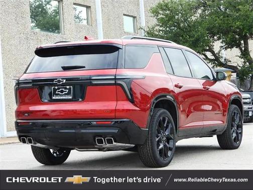 2025 Chevrolet Traverse RS