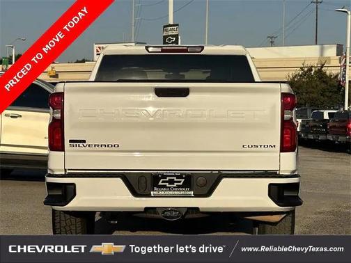 2021 Chevrolet Silverado 1500 Custom