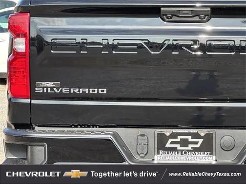 2025 Chevrolet Silverado 1500 Custom