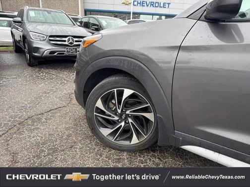 2020 Hyundai TUCSON Sport