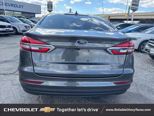 2020 Ford Fusion Hybrid SE