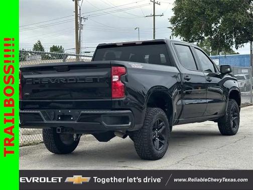 2024 Chevrolet Silverado 1500 Custom Trail Boss