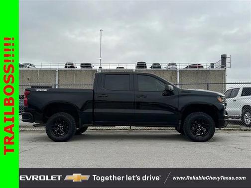 2024 Chevrolet Silverado 1500 Custom Trail Boss