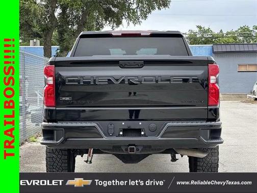 2024 Chevrolet Silverado 1500 Custom Trail Boss