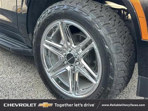2025 Chevrolet Tahoe 4WD RST