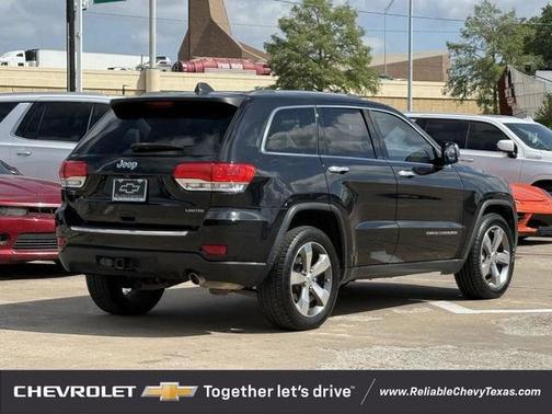 Brilliant Black Crystal Pearlcoat 2015 Jeep Grand Cherokee Limited