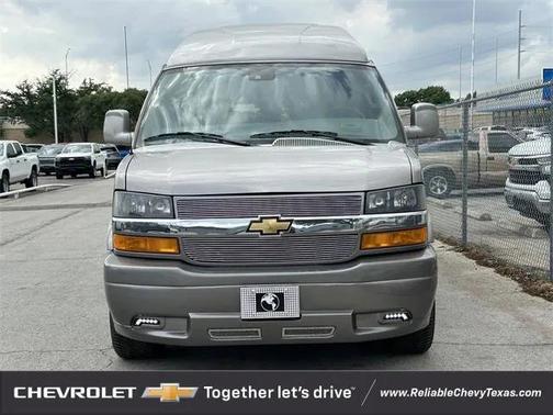 2025 Chevrolet Express 2500 RWD 2500 Extended Wheelbase WT