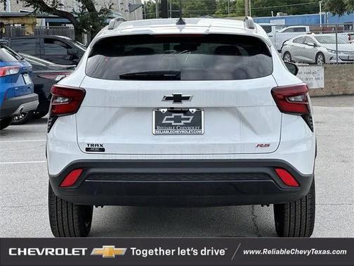 2025 Chevrolet Trax FWD 2RS