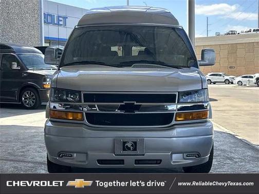 2025 Chevrolet Express 2500 RWD 2500 Extended Wheelbase WT