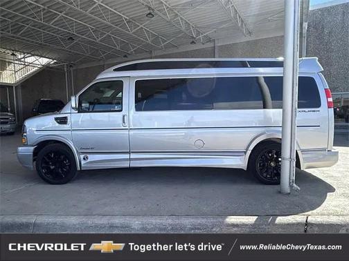 2025 Chevrolet Express 2500 RWD 2500 Extended Wheelbase WT