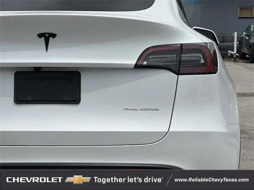 2023 Tesla Model Y Long Range Dual Motor All-Wheel Drive