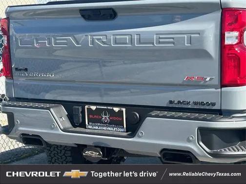 2025 Chevrolet Silverado 1500 RST