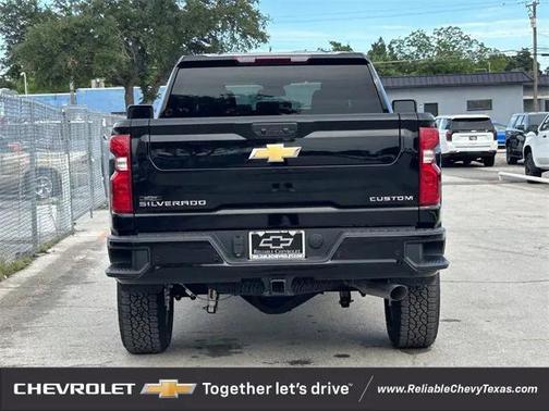 2025 Chevrolet Silverado 2500 Custom