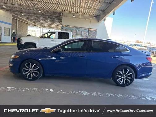 2023 Chevrolet Malibu FWD RS