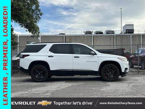 2021 Chevrolet Traverse Premier