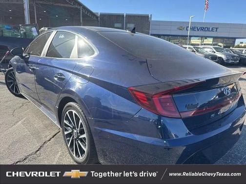 2021 Hyundai SONATA Limited