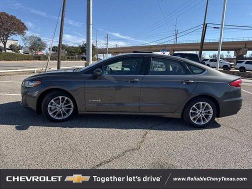2019 Ford Fusion Hybrid SE