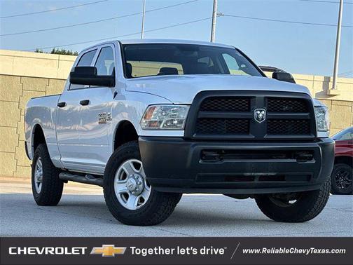 2018 RAM 2500 Tradesman Crew Cab 4x4 6'4' Box