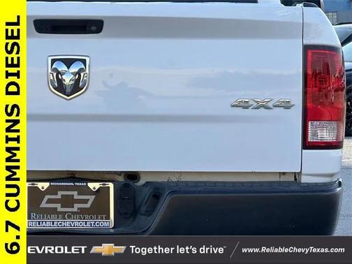 2018 RAM 2500 Tradesman Crew Cab 4x4 6'4' Box