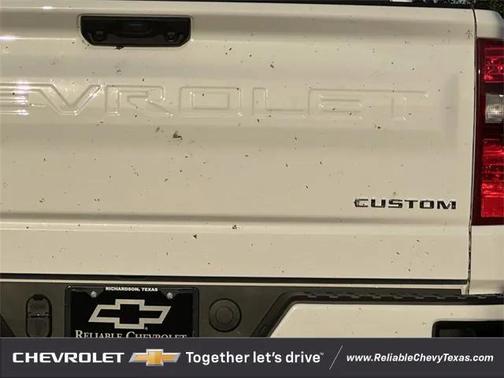 2025 Chevrolet Silverado 1500 Custom