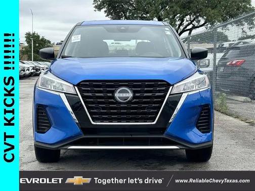 2023 Nissan Kicks S