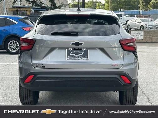 2025 Chevrolet Trax FWD 1RS