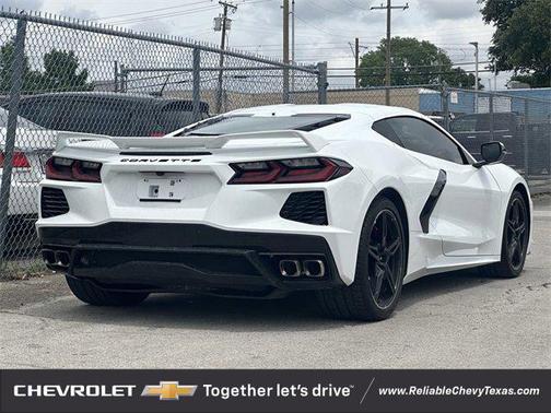 2022 Chevrolet Corvette Stingray w/3LT