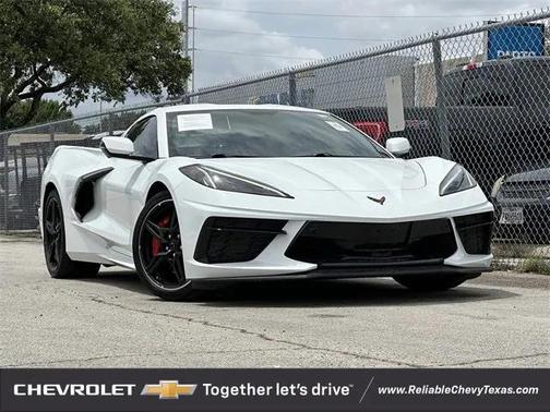 2022 Chevrolet Corvette Stingray w/3LT
