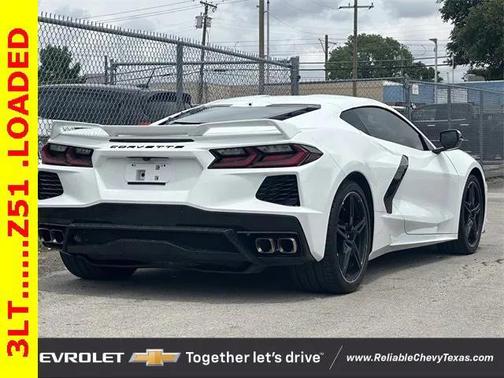 2022 Chevrolet Corvette Stingray w/3LT