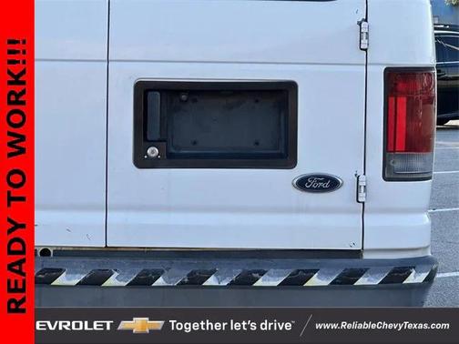 2006 Ford E350 Super Duty Base