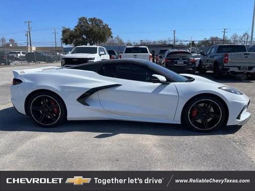 2023 Chevrolet Corvette Stingray w/3LT
