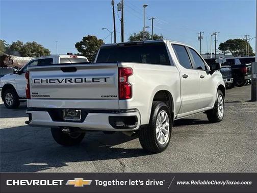 2022 Chevrolet Silverado 1500 Custom