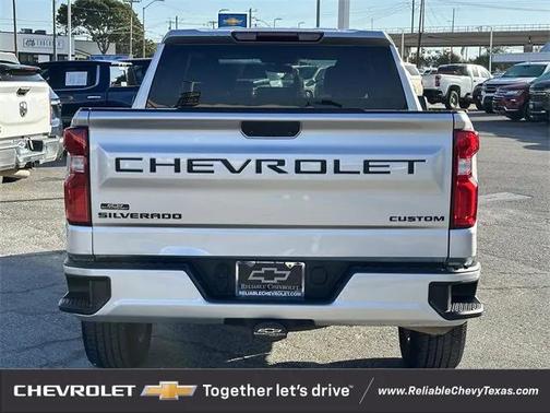 2022 Chevrolet Silverado 1500 Custom