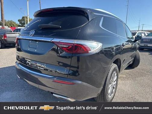 2023 Buick Enclave Essence FWD