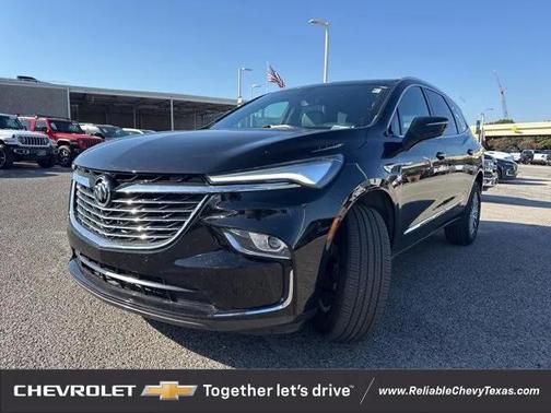 2023 Buick Enclave Essence FWD