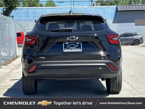 2025 Chevrolet Trax FWD 1RS
