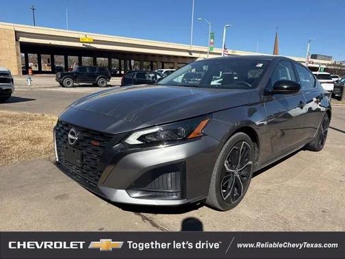 2024 Nissan Altima SR FWD