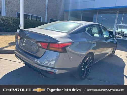 2024 Nissan Altima SR FWD